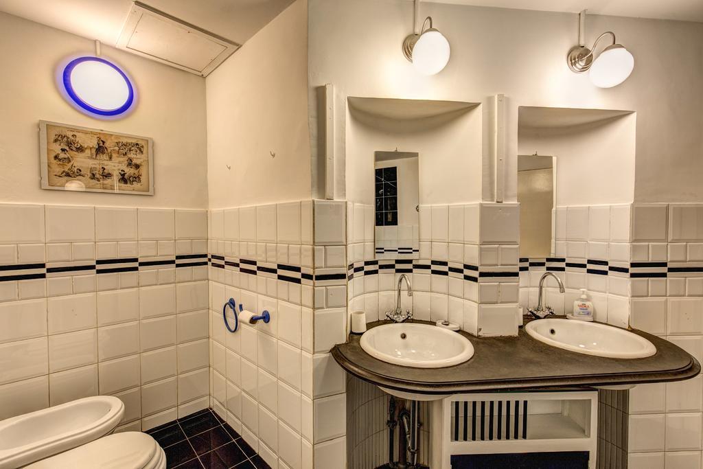 Monserrato Apartment