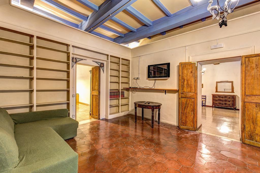 Monserrato Apartment *